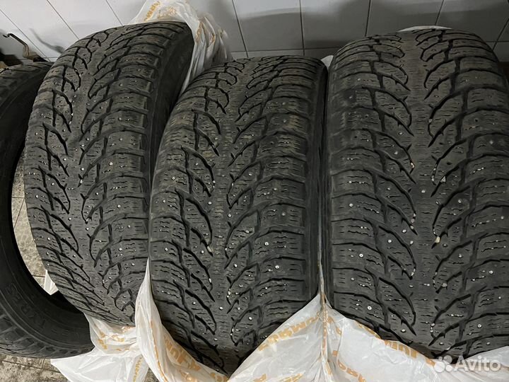 Nokian Tyres Hakkapeliitta 9 SUV 265/55 R20 121