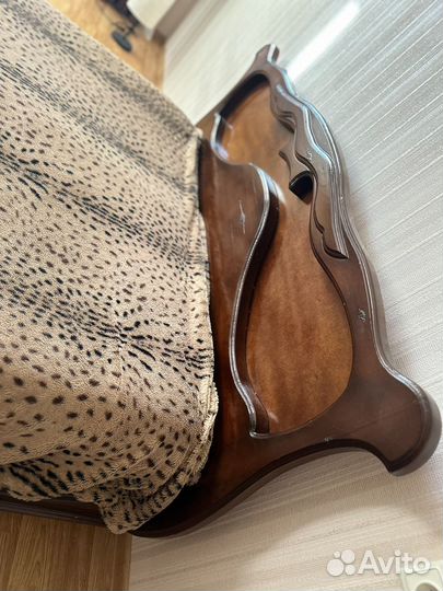 Кровать деревянная бу 140