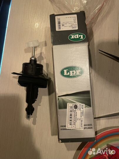 Главный цилиндр сцепления ford kuga