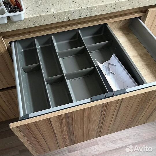 Кухонный гарнитур новый угловой