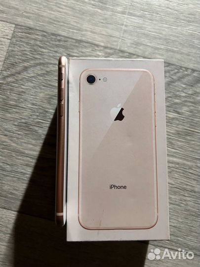 iPhone 8, 64 ГБ