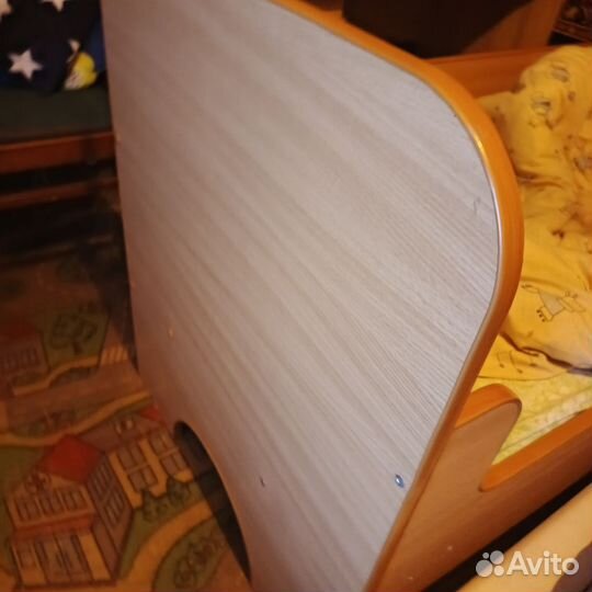 Детская кровать от 3 лет с бортиками