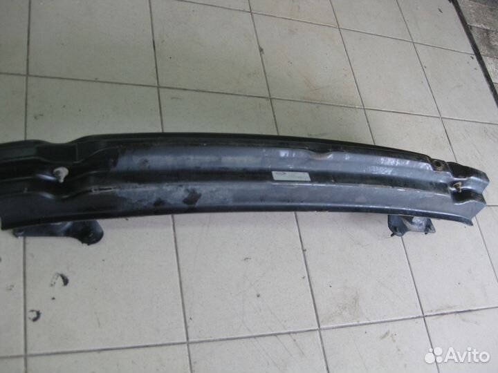 Усилитель заднего бампера Ford Mondeo III