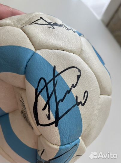 Уникальный мяч Зенит с оригинальными автографами