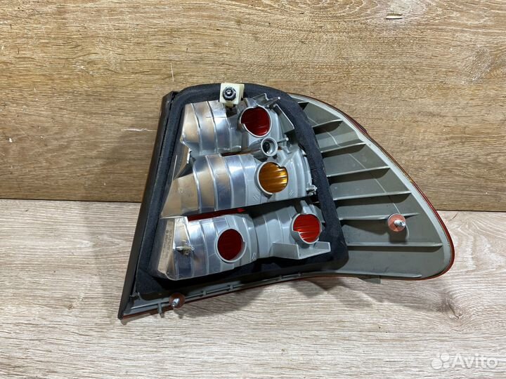 Фонарь задний левый BMW E46 рест Арт. 111403