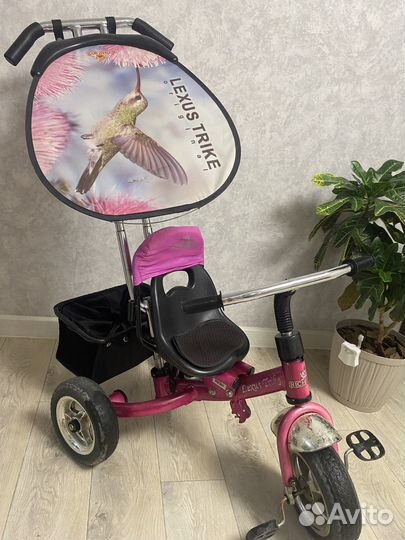 Детский трехколесный велосипед