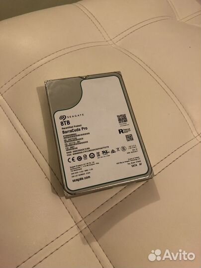 Жесткий диск 8тб
