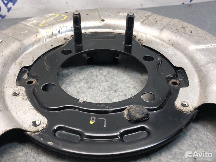 Щит диска задний левый Hyundai Genesis G80 2014