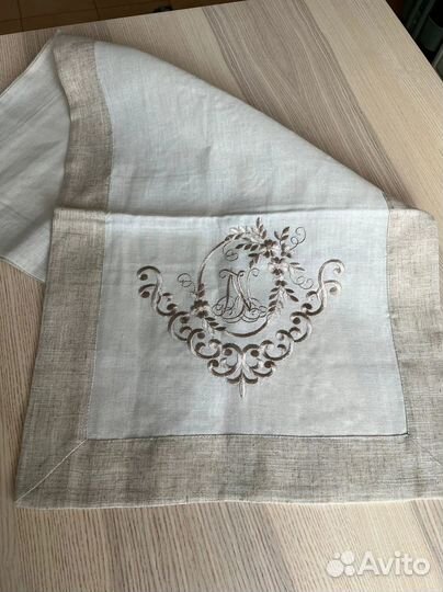 Дорожка на стол Франция