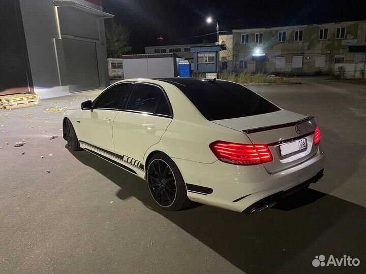 Авто на свадьбу Mercedes-Benz E-class