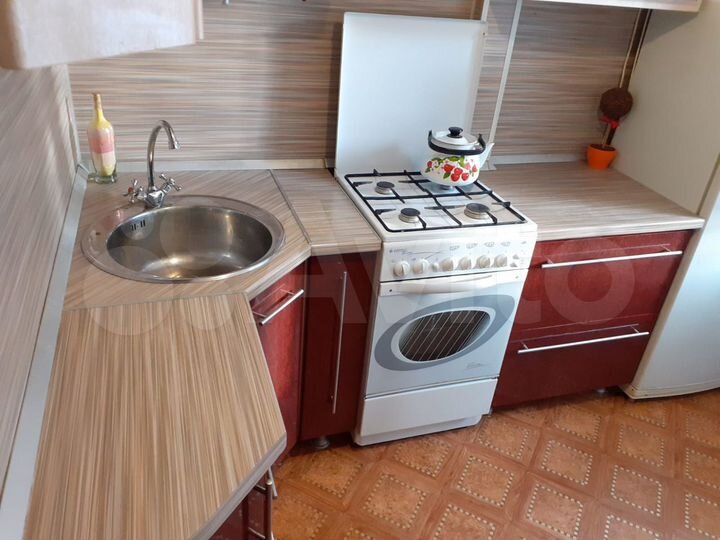 2-к. квартира, 42 м², 3/5 эт.