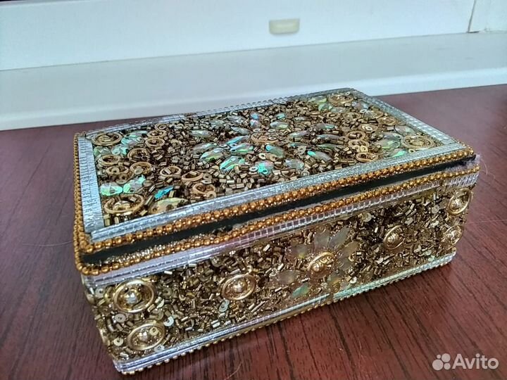 Шкатулка для украшений