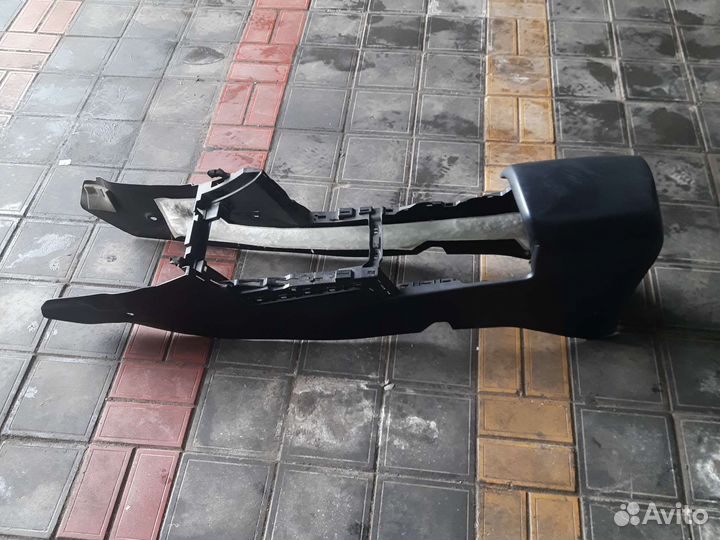 Подлокотник Kia Ceed 2