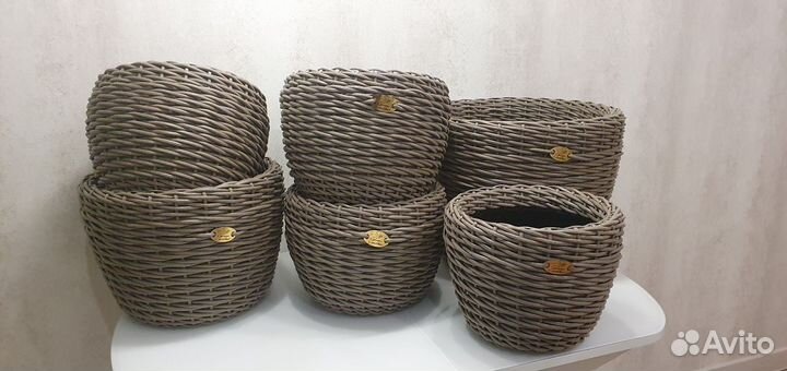 Кашпо из ротанга