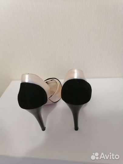 Туфли женские 35 размер