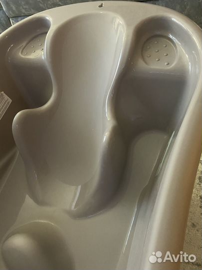 Ванночка для купания новорожденного