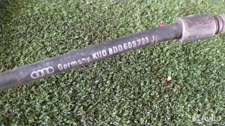 Тросик ручника Audi A4 Avant B5 APS 2000