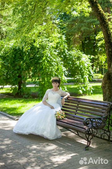 Платье свадебное