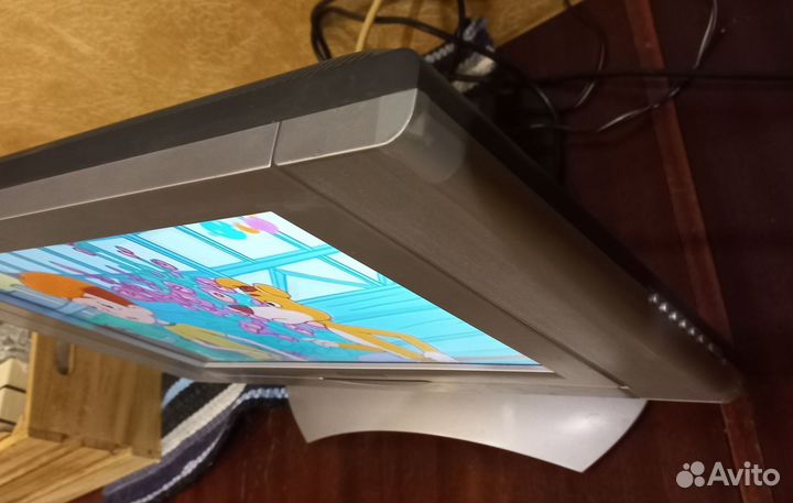 Телевизор 37см