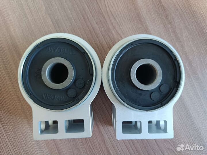 Сайлентблок задний переднего рычага Cadillac SRX 2