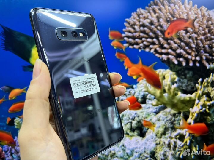 Samsung Galaxy S10e, 6/128 ГБ