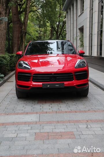 Porsche Cayenne 3.0 AT, 2022, 40 км