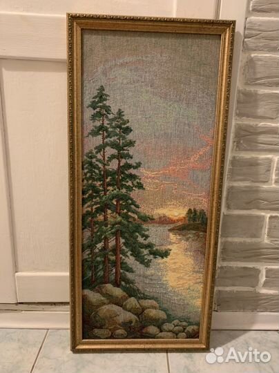 Картина из гобелена