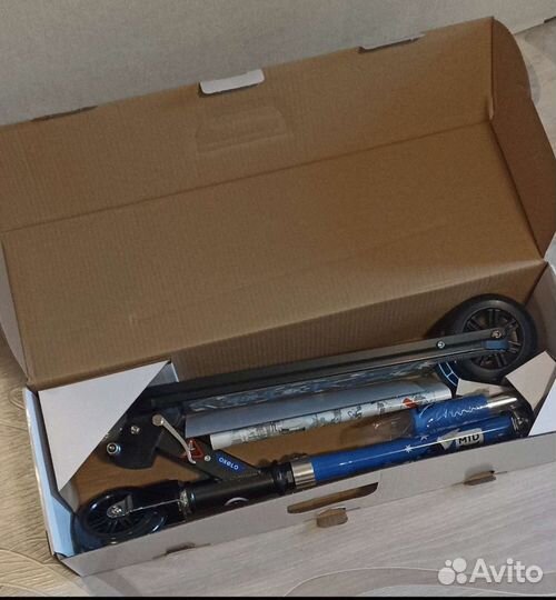 Самокат детский новый в коробке