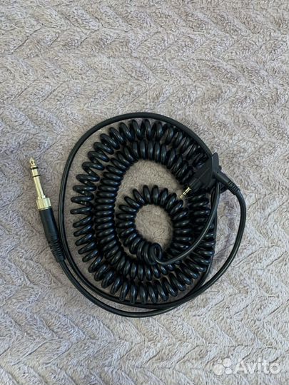 Наушники Sennheiser HD 380 Pro