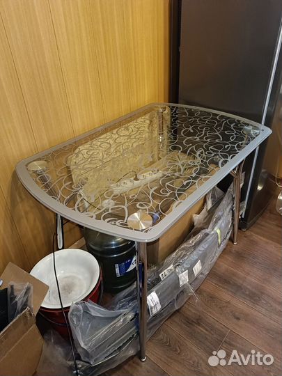 Кухонный столик