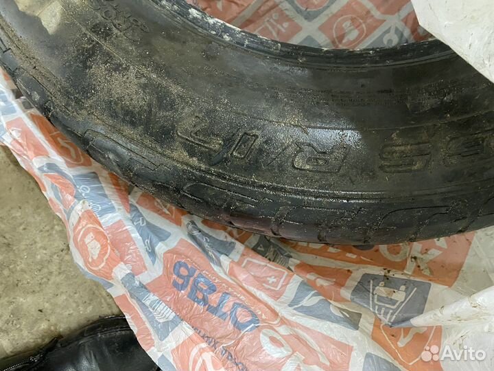 Continental CrossContact UHP E 235/65 R17