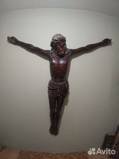 Фигура Христа с распятия