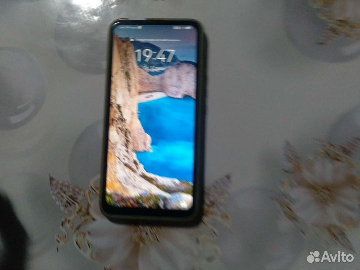 Мобильные телефоны бу honor 9х
