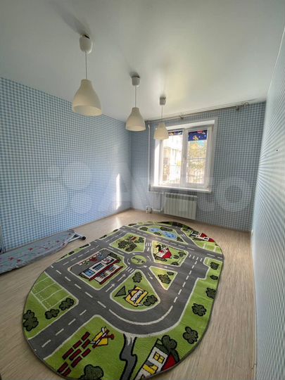 3-к. квартира, 69,5 м², 2/5 эт.