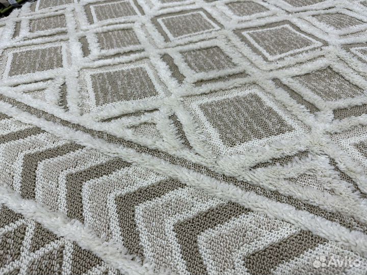 Ковер 1.2х1.8 новый, Турция