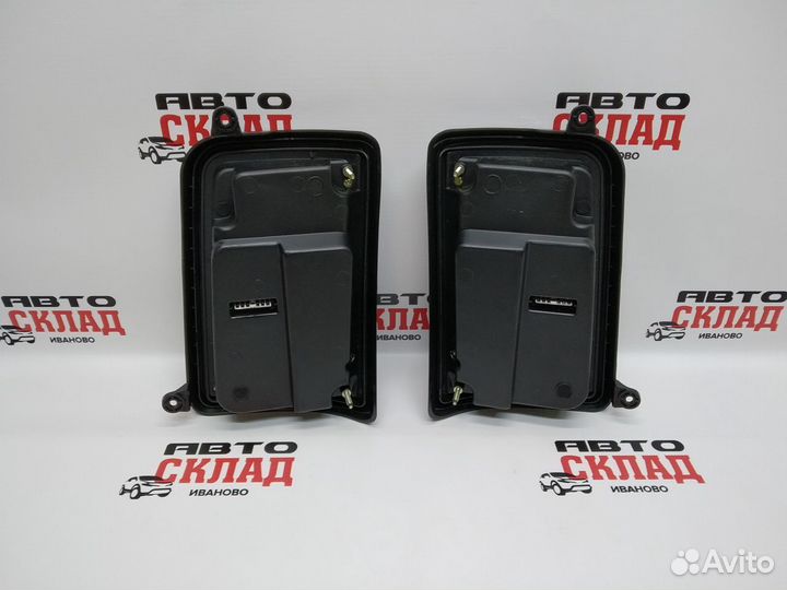 Фонари задние LED Нива 4х4 в стиле Мерседес