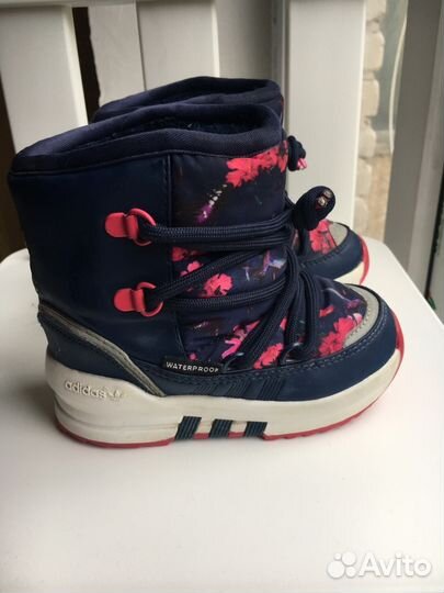 Adidas senia boot hotsell