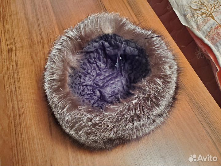 Шапка зимняя из меха чернобурки