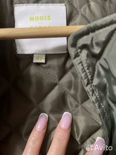 Куртка бомбер женская