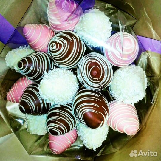 Клубничный букет