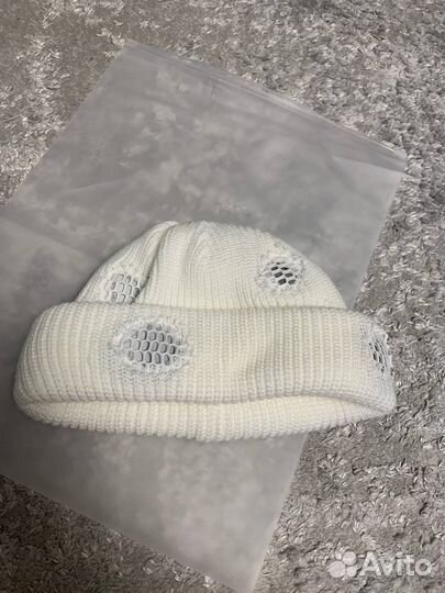 Шапка invite hat