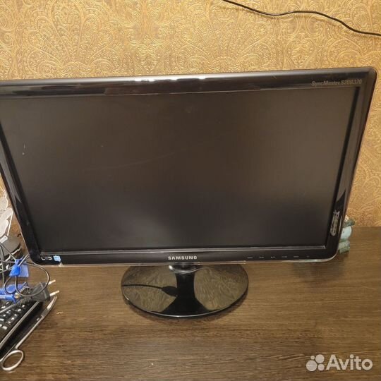 Монитор для компьютера Samsung 21 дюйм