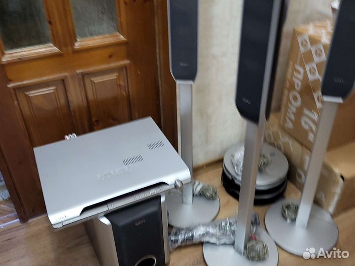 Домашний кинотеатр