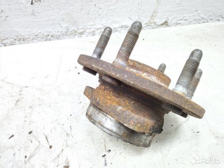 Ступица передняя Cadillac Escalade 6.2 2015