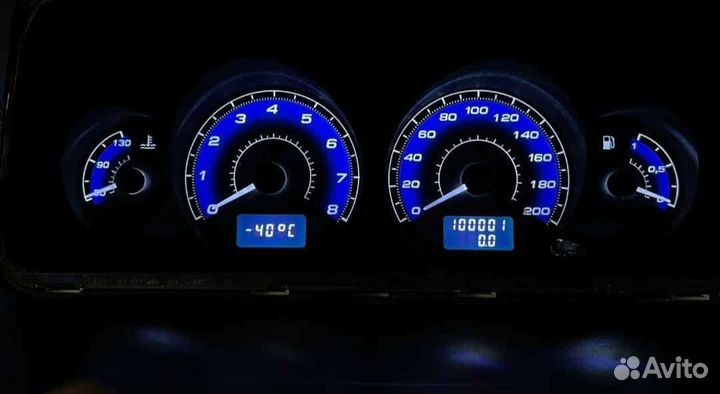 Приборная панел ваз 2114 2115 2113 2110. 2112.нива