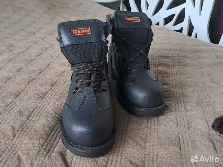 Ботинки зимние усиленные