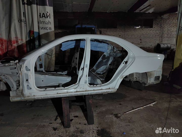 Mercedes w203 на запчасти, разбор, рестайлинг 2006