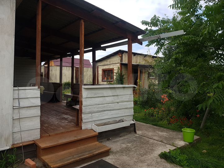 Дом 100 м² на участке 12 сот.