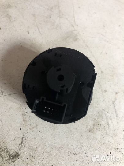 Блок управления светом Volkswagen Passat B6