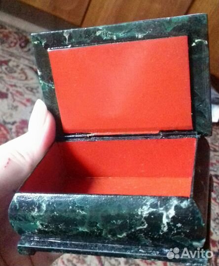 Малахитовая шкатулка